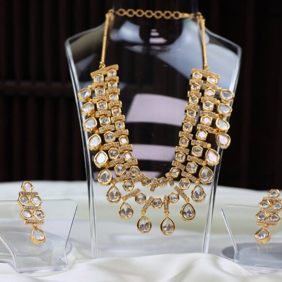 Grand Layered Kundan Necklace & Earrings Set, JP35 - Picture 9 of 10